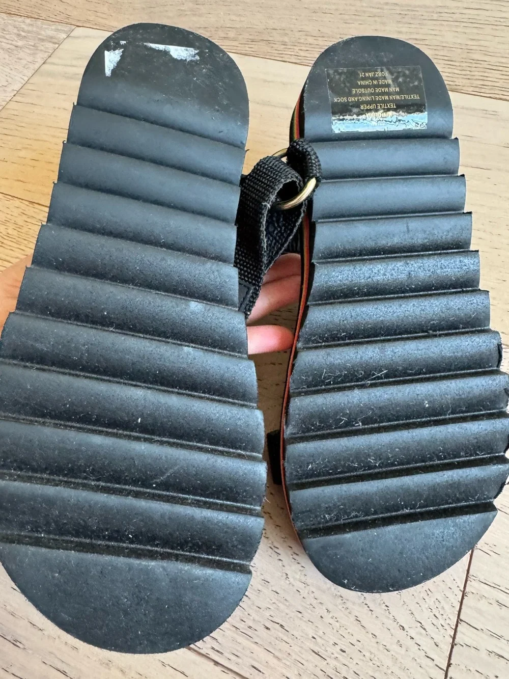 Kurt Geiger London Kids Mini Olivia Black Sandals with Rainbow Beads Sz: 5